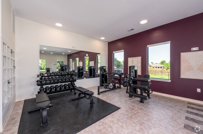 Fitness Center - Kensington Gardens