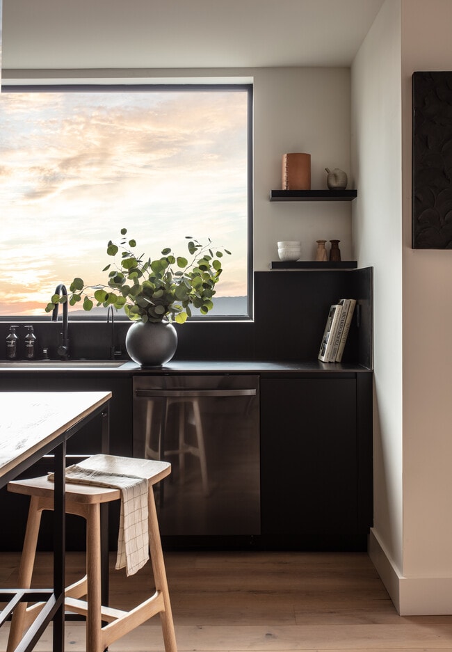 Photo - Centinela by Category