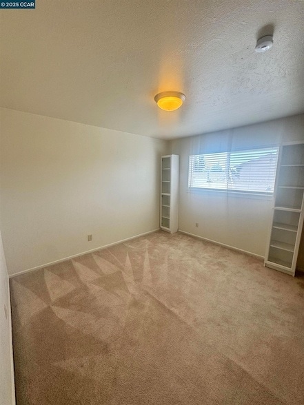 Photo - 674 Maud Ave