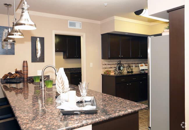 1BR,1BA-1480sft-Corp - Pioneer Condos