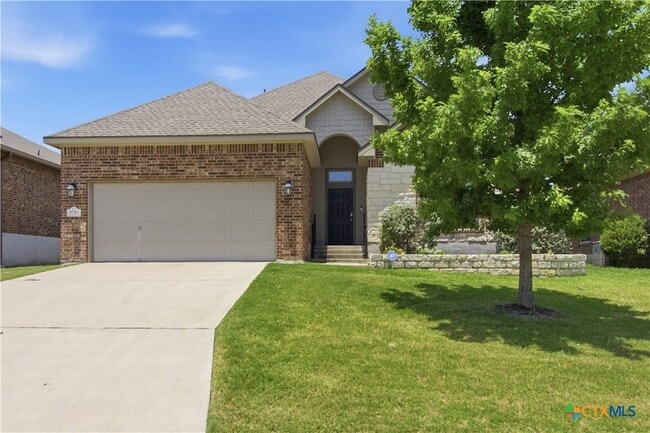 Building Photo - 5716 Blackstone Dr