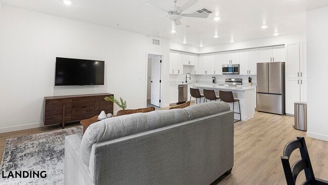 Photo - 2555 N Rancho Dr Unit 2064