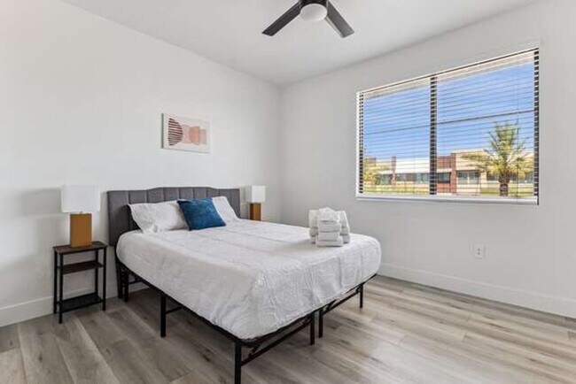 Photo - 6610 N 93rd Ave Unit ID1238441P