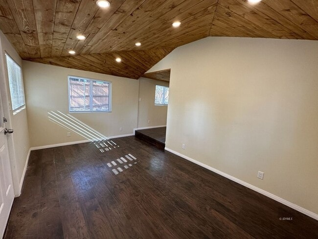 Photo - 52800 Sugar Pine Dr