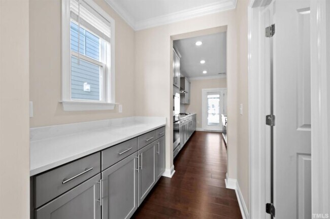 Photo - 2917 Early Planting Ave