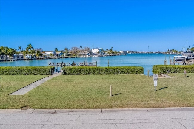 Photo - 717 Sunset Cove