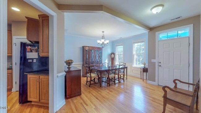 Photo - 401 Waverly Hills Dr