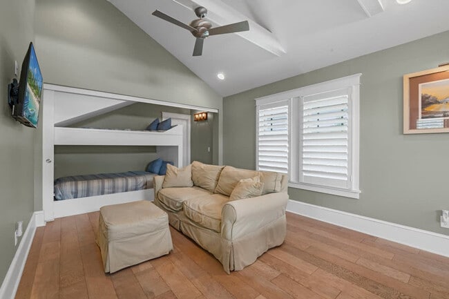 Photo - 20 Riberia St Unit SI ID1578556P