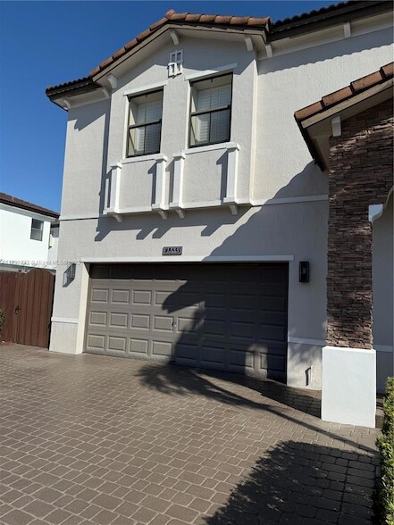 Photo - 1535 SW 145th Ave