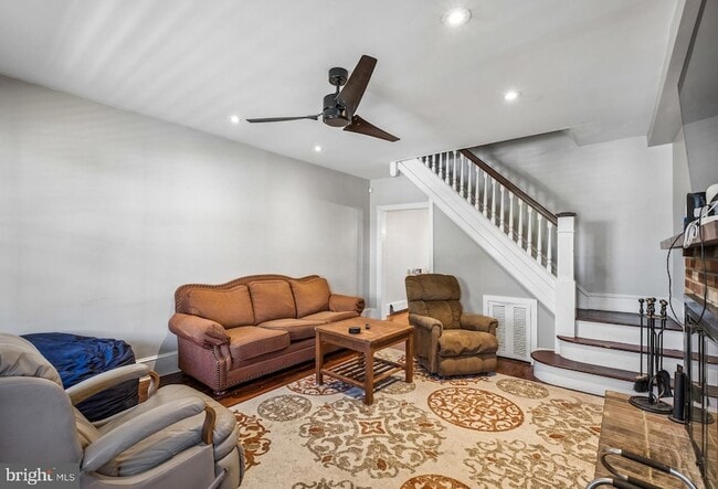 Photo - 357 Lemonte St