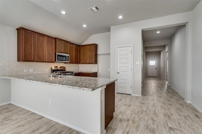 Photo - 17119 Alturas Ave