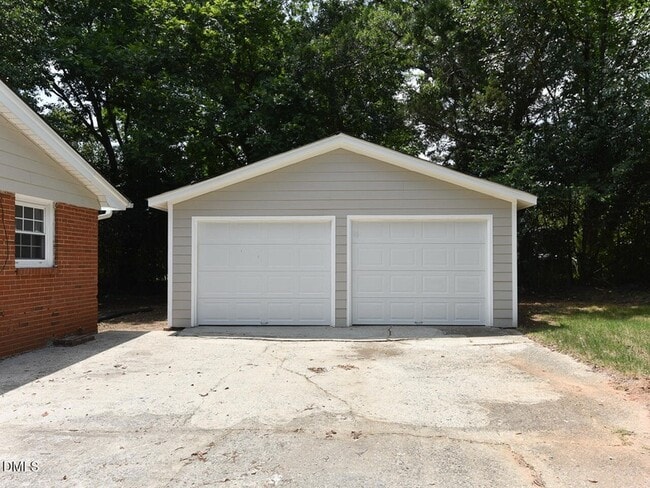Photo - 3809 Boddie Dr