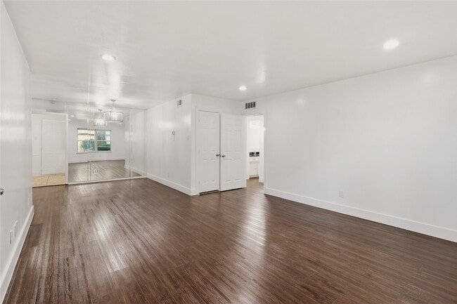 Photo - 7937 Royal Ln Unit 124K