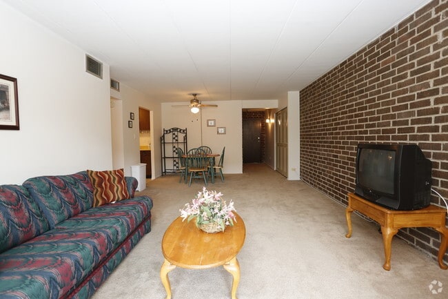 2BR_1BA 840 sq ft - Living Room - Lorlyn of Batavia