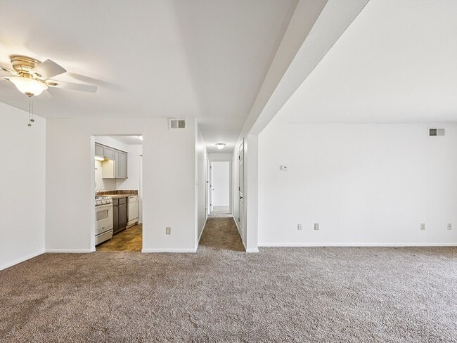 Open, Breathable Floor Plans - Northlake Village Apartments