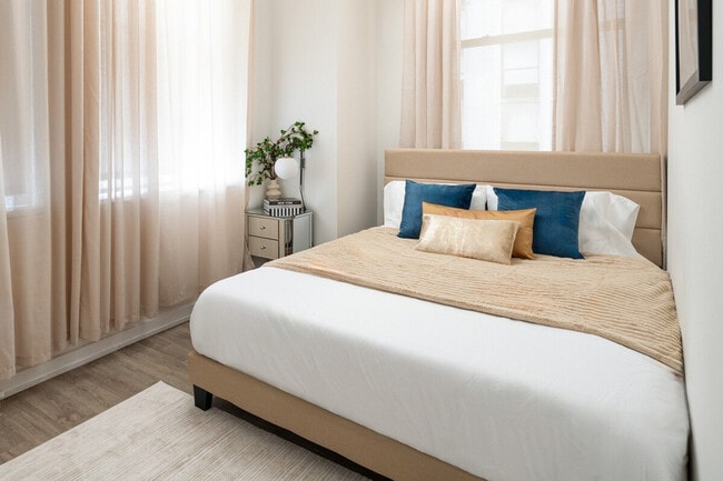 Photo - 140 Fulton St Unit ID1058801P