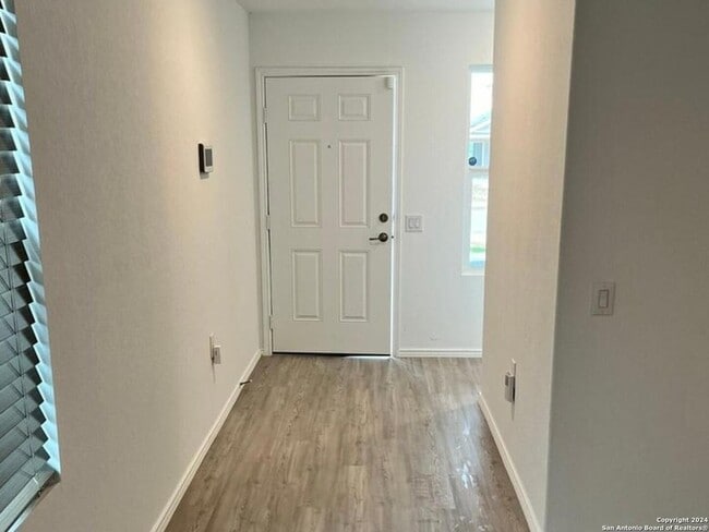Photo - 13222 Dutra Rd