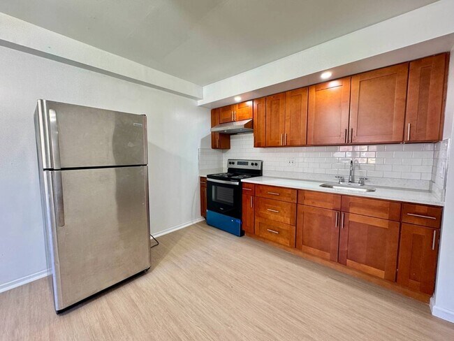 Photo - 436 Olmstead Ave