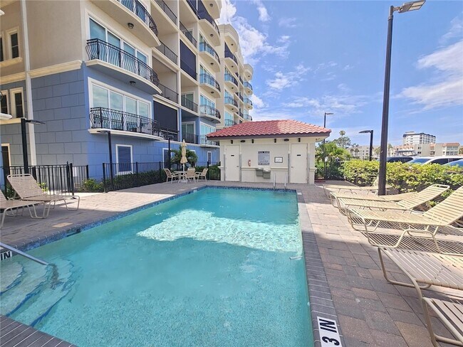 Photo - 503 N Tamiami Trail Unit 301