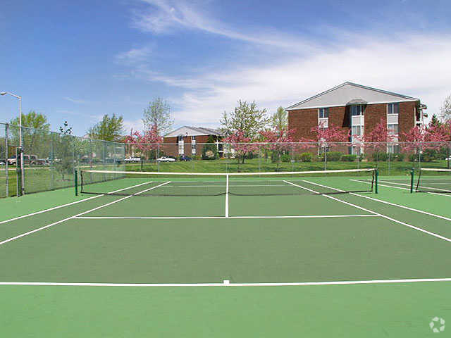 Tennis Courts - Mallard Ridge