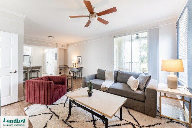 Building Photo - 2801 Biltmore Park Dr Unit 18-208