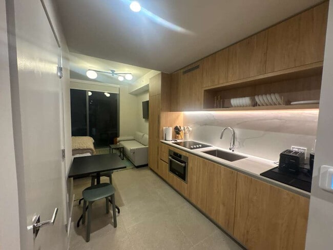 Photo - 11 NE 6th St Unit SI ID1373690P