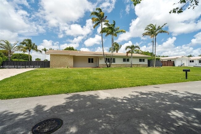 Building Photo - 10841 SW 127th St