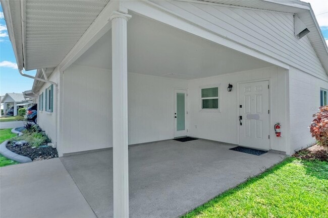 Photo - 5996 Hibiscus Dr Unit 6
