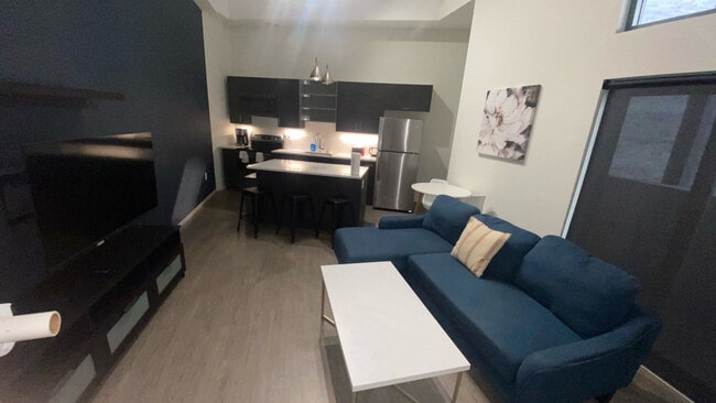 Building Photo - 1101 Euclid Ave Unit FL5-ID1055679P