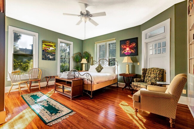 Photo - 205 SE 7th St Unit SI ID1359090P