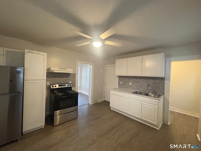 Photo - 56 Dorman St