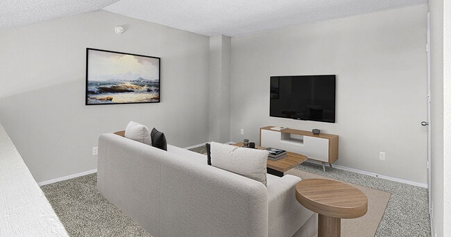 Photo - The Oaks of Woodland Park Apartments