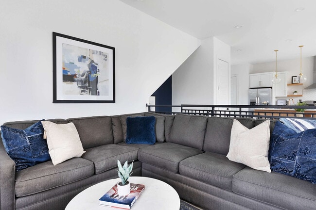 Photo - 925 Ramsey St Unit ID1045334P