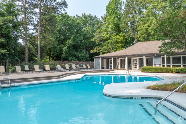 Sparkling Pool with Spacious Sundeck - Grove at St. Andrews