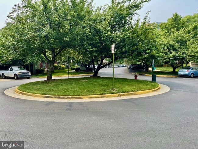 Photo - 11703 Olde English Dr Unit H