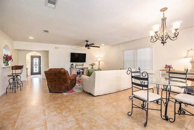 Photo - 116 Whiting Ave