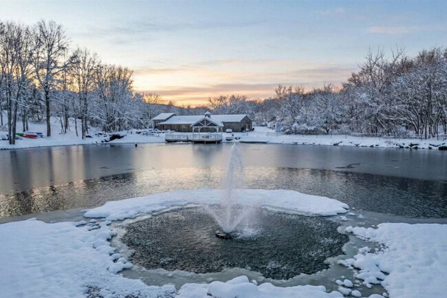 Photo - 443 Clove Rd Unit ID1366359P