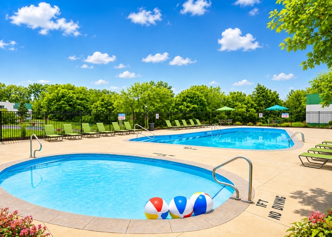 Pool - The Flats at Minor Park