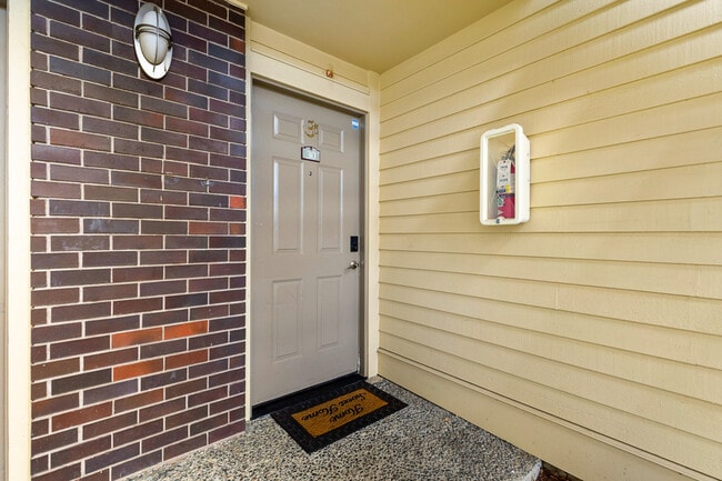Photo - 501 141st Ave SE Unit SI ID1390076P