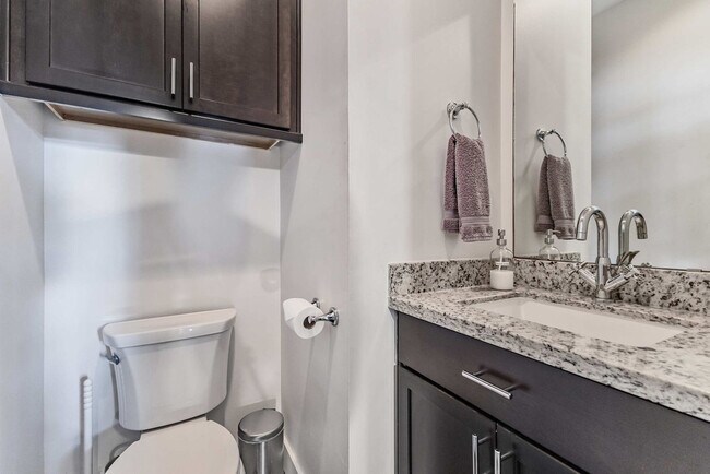 Photo - 2114 Sabine St Unit ID1257735P