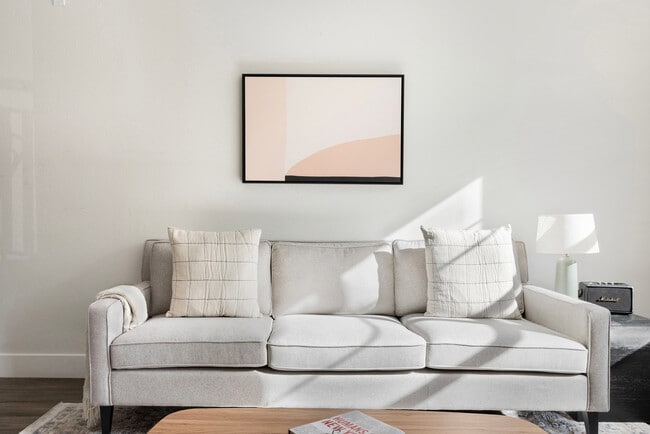 Photo - 3888 Artist Walk Common Unit FL2-ID2095