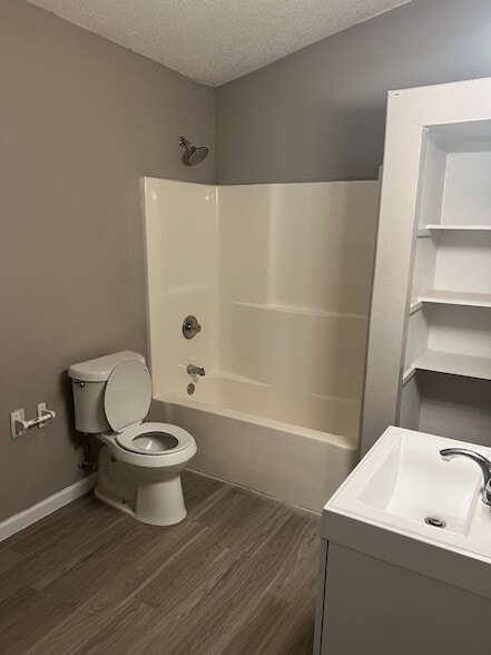 Photo - 9451 Gonzales Dr