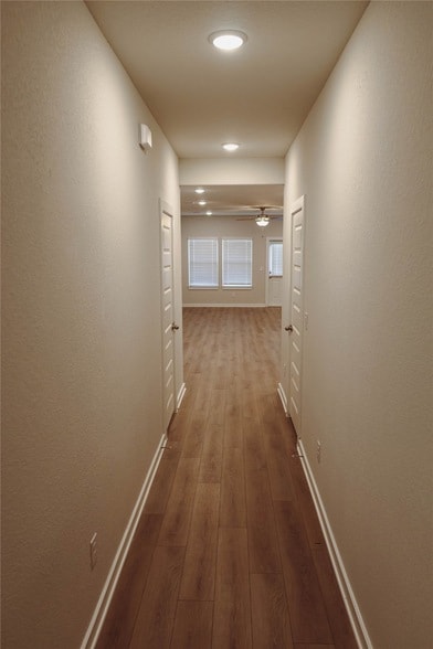 Photo - 8606 Blueberry Ash St