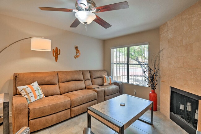 Building Photo - 8787 E Mountain View Rd Unit SI FL1-ID1545802P