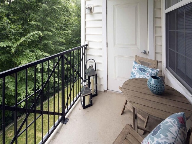 Photo - Dwell Vienna Metro