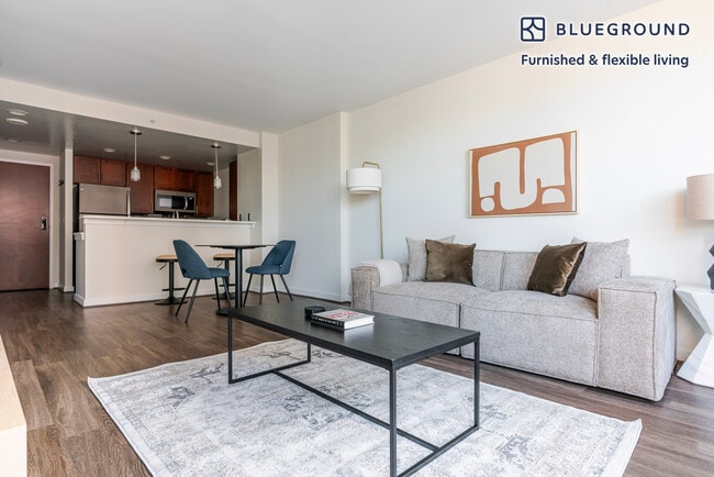 Photo - 3444 Fairfax Dr Unit FL12-ID1227