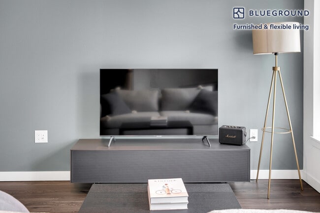 Photo - 221 Minor Ave N Unit FL4-ID375