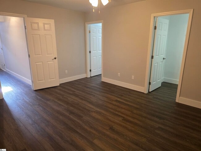 Photo - 226 Cambria Ct