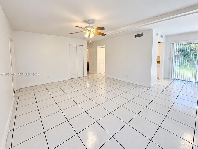 Photo - 7804 NW 73rd Terrace