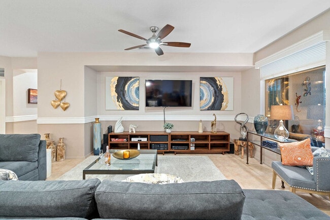 Building Photo - 17824 N Stone Haven Dr Unit SI ID1546271P